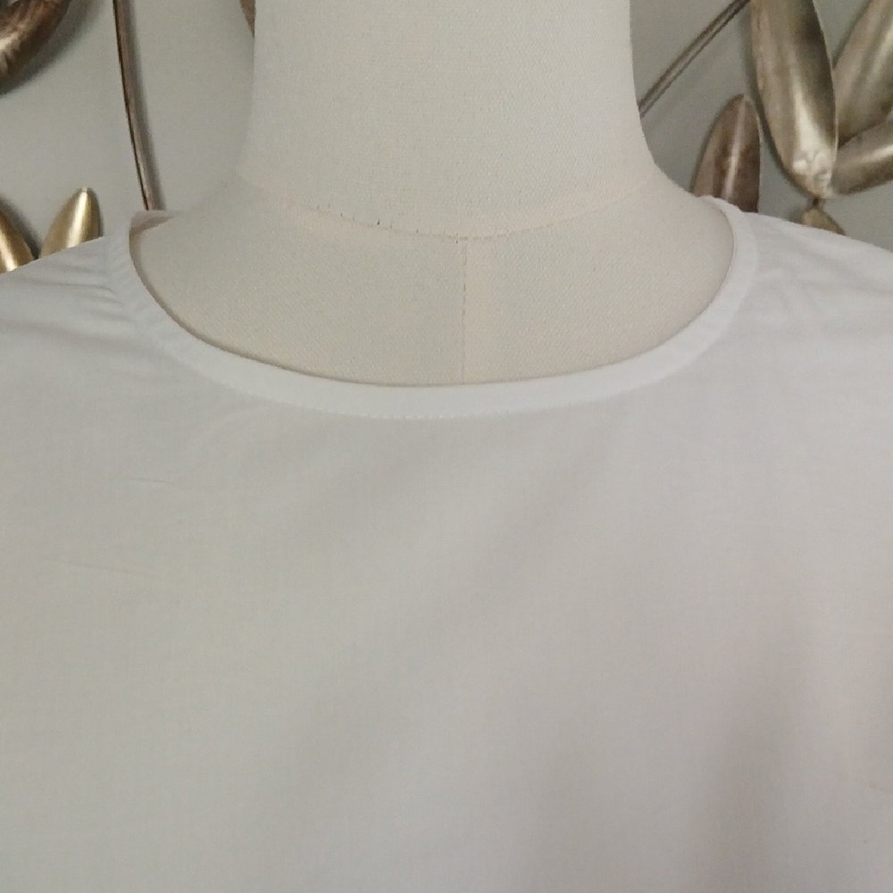 Marled - White Top with 1/2 Bell Sleeve - Picture 4 of 10